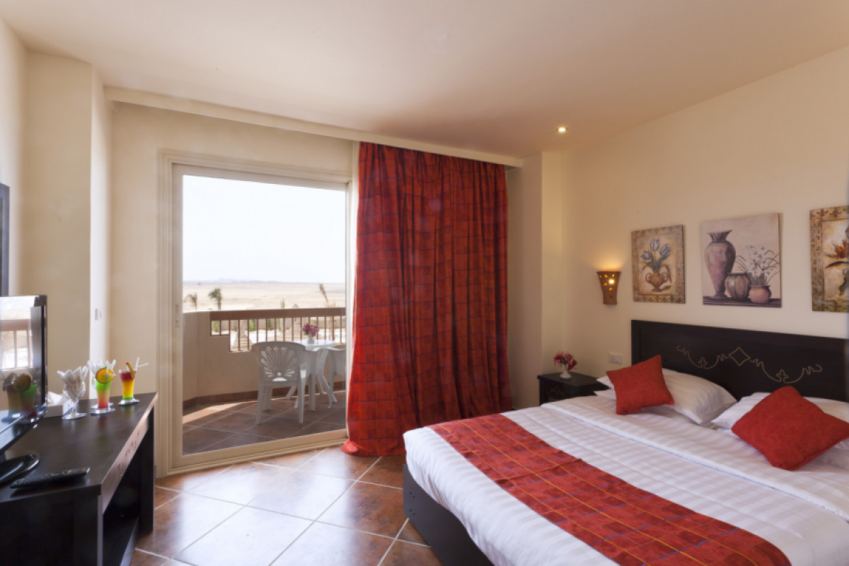 Nicolaus Club Three Corners Sea Beach Resort